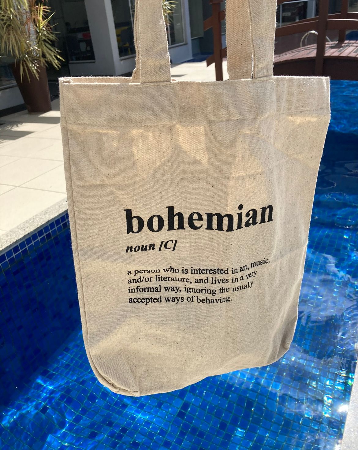 Tote bag
